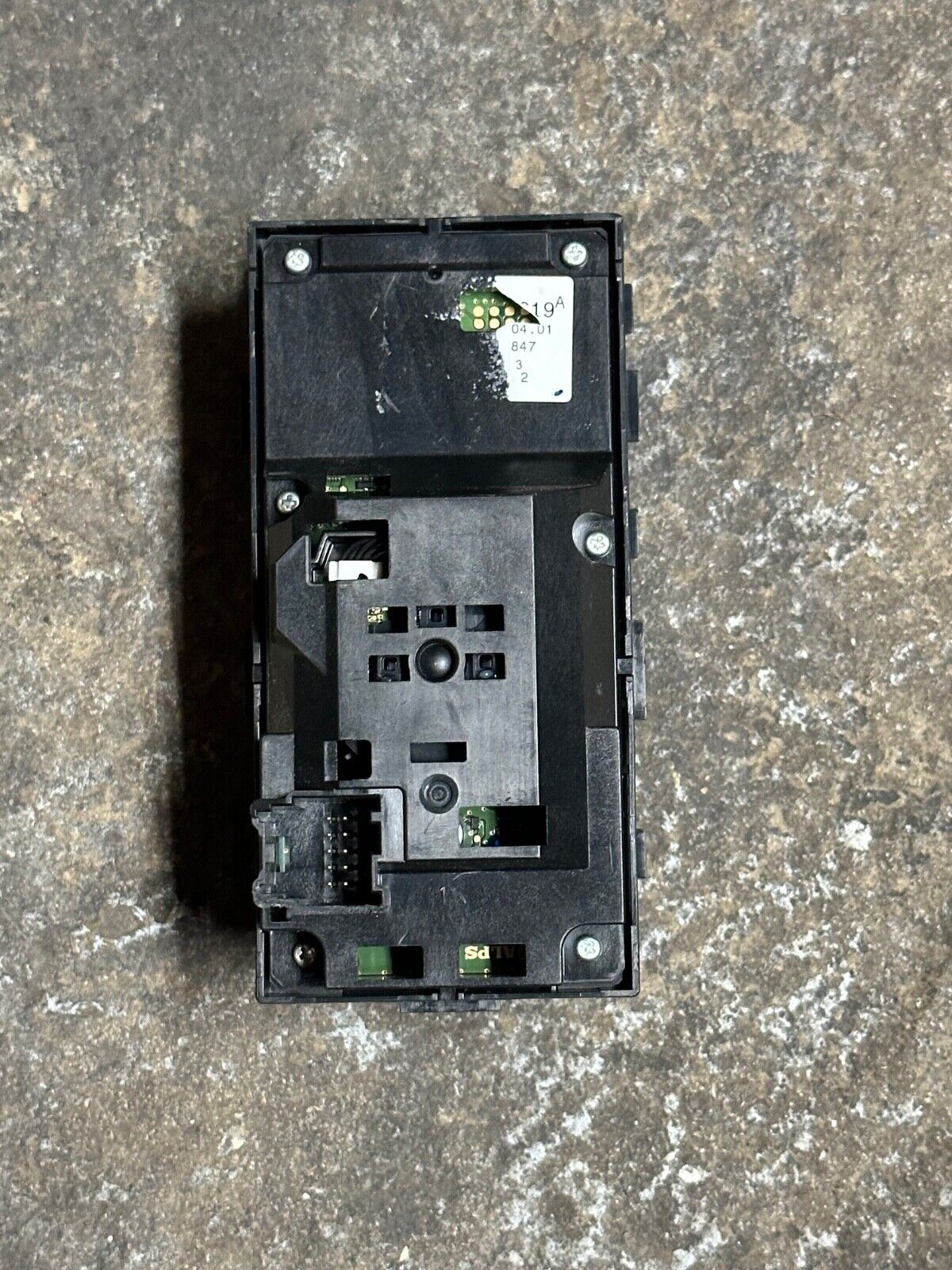 2019 - 2023 Cadillac XT4 Navigation Menu Control Switch Unit P: 84471959 OEM !