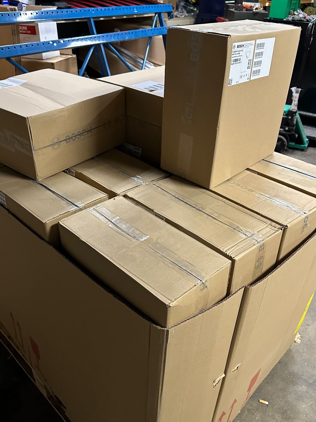 Bosch NIN-73013-A3AS Flexidome IP Starlight 7000 VR 1MP HDR 3-9mm auto IP66 Dome