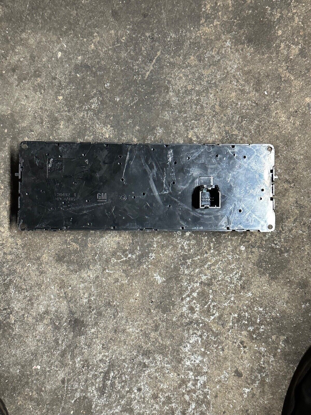 GM Genuine Parts Heater and Air Conditioning User Interface Control 85135877