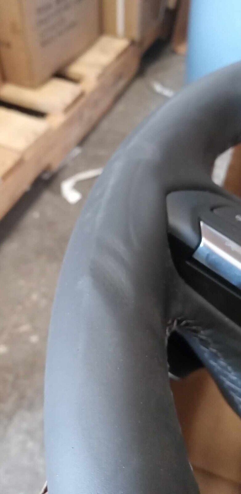 OEM 2020-21 Cadillac CT5 CT4 Luxury Trim Black Steering Wheel Assembly 84756033