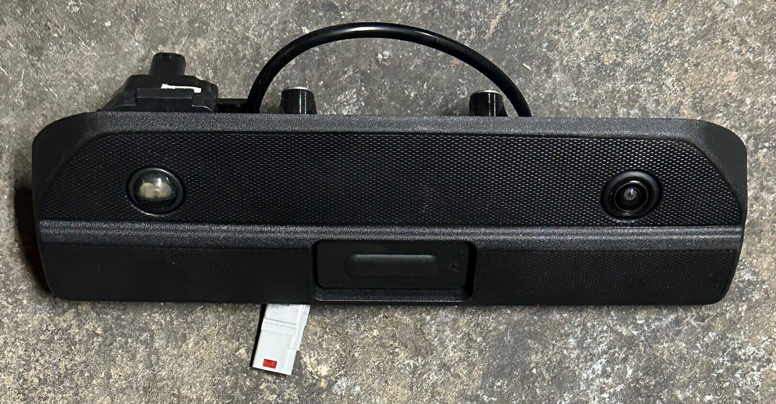 84758071 OEM Chevrolet, GMC Silverado 1500, Sierra 1500 Gate Tailgate Handle Rel