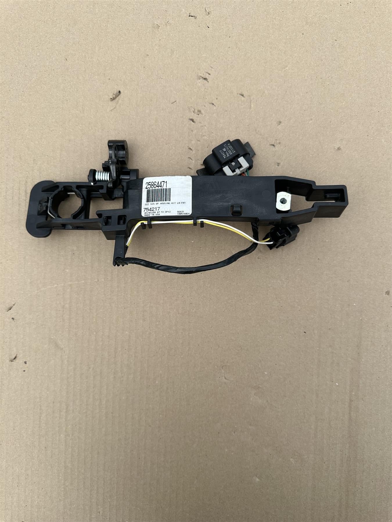 Genuine GM 25864471 LH Front Door Handle Harness Kit OEM Genuine Replacement