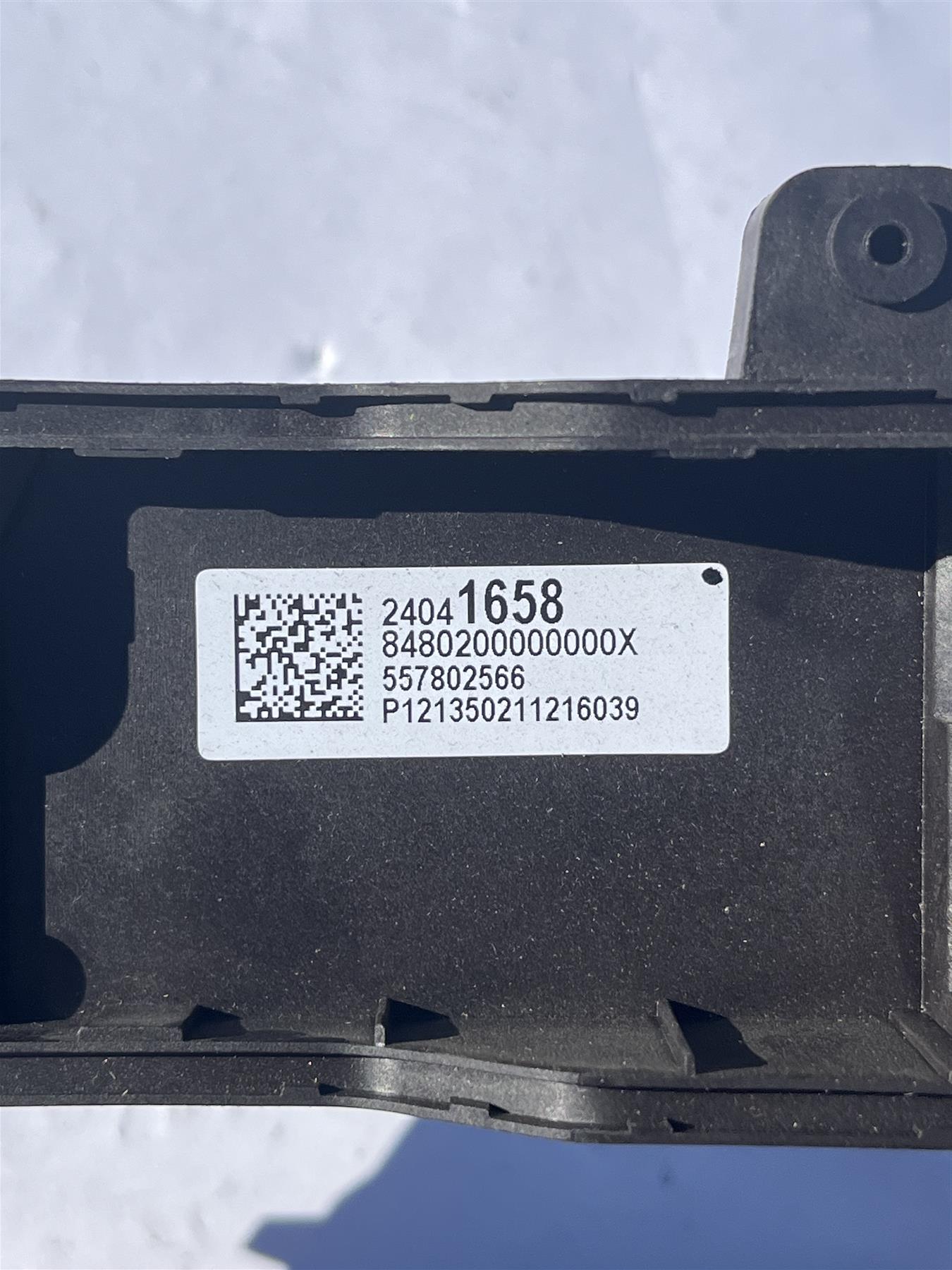 Genuine GM Charging Port Receptacle 24041658 Chevrolet Bolt EV OEM Assembly