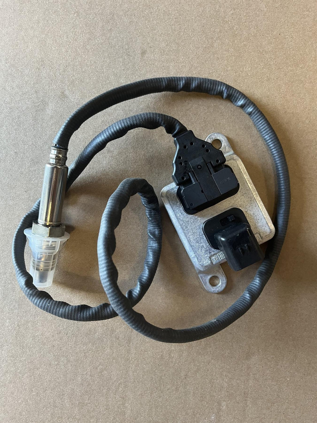 Genuine GM 12662658 Position 1 NOx Nitrogen Oxide Sensor