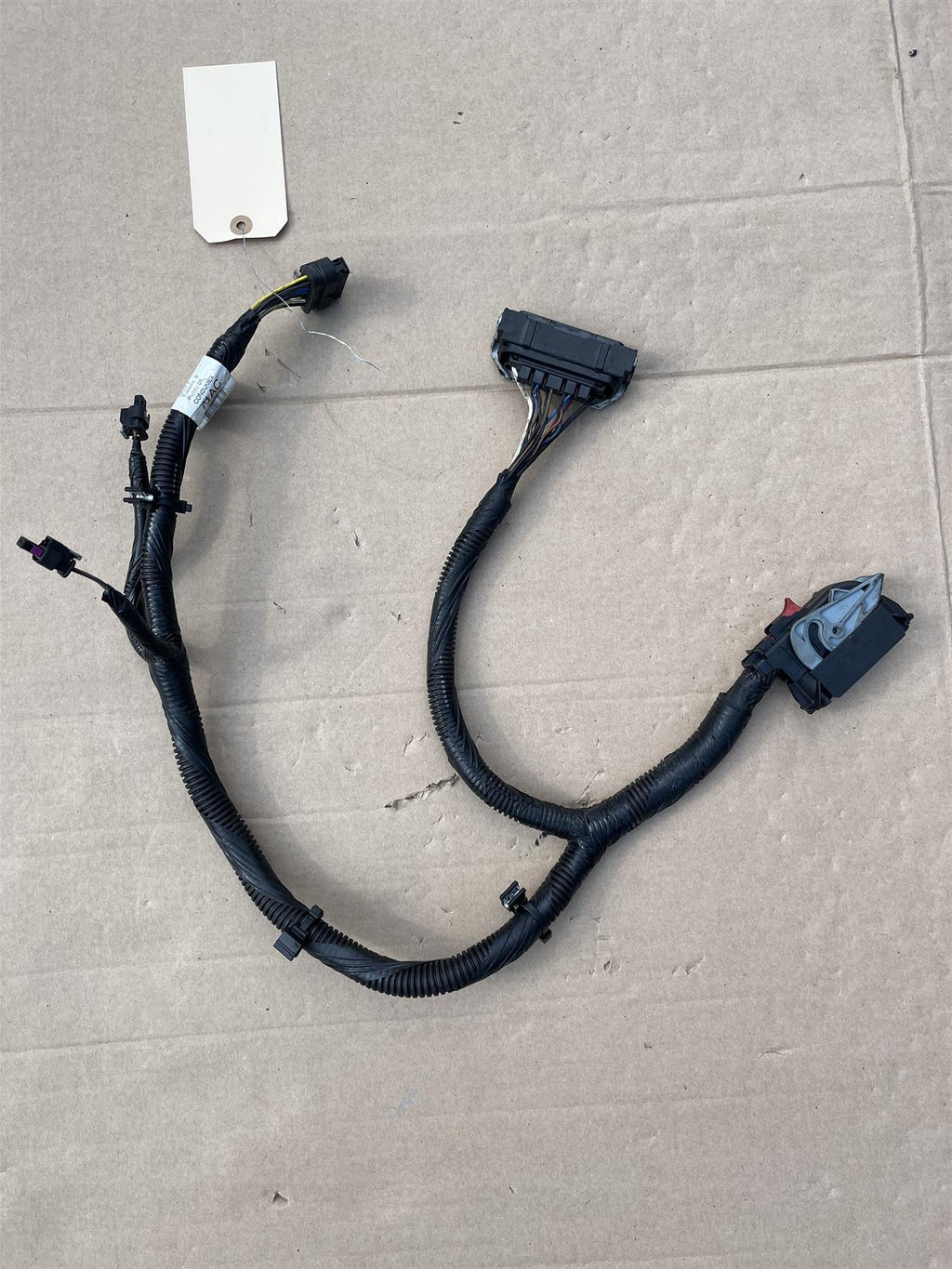 Genuine GM 84894529 DEF Tank Reservoir Wire Harness OEM
