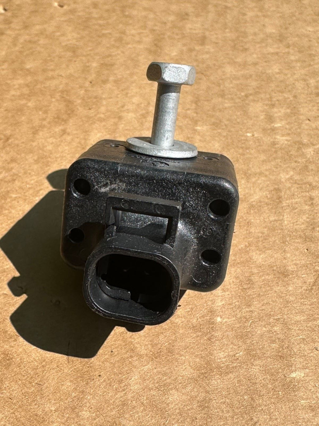 Genuine GM 25896408 Front Sensor - OEM Replacement
