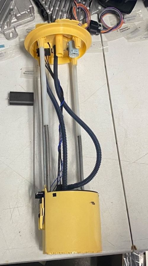 OEM |  Fuel Pump fits 2017-2019 Silverado Sierra GM 86801553