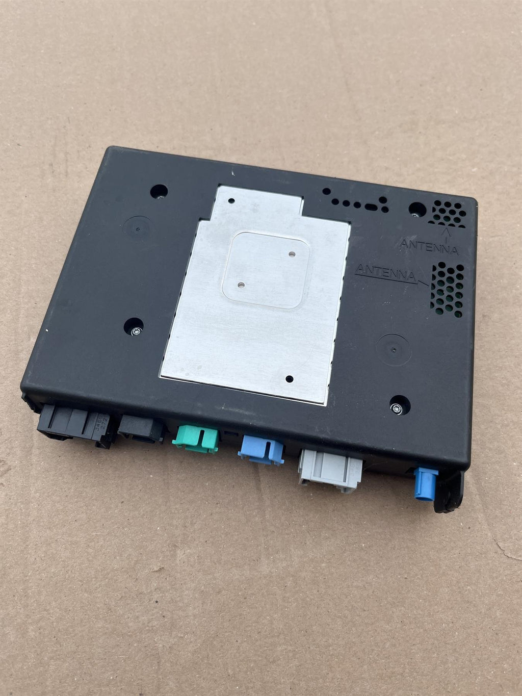 OEM GM 23266008 HMI Infotainment Control Module Replaces 22953967