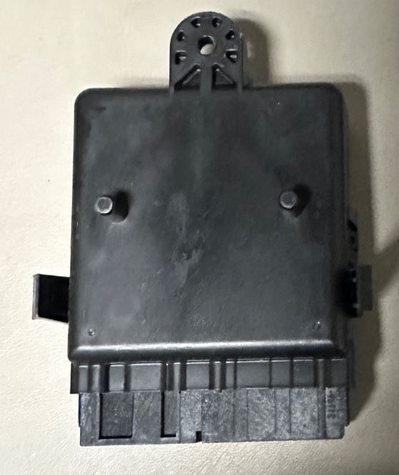 OEM | Seat Heater Module Fits 2021-2025 GM Trucks 13538678