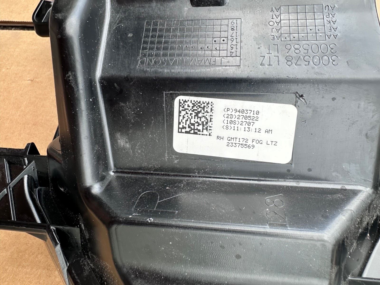 OEM | Fog Light Passenger Side Fits 16 - 17 Equinox 23375569