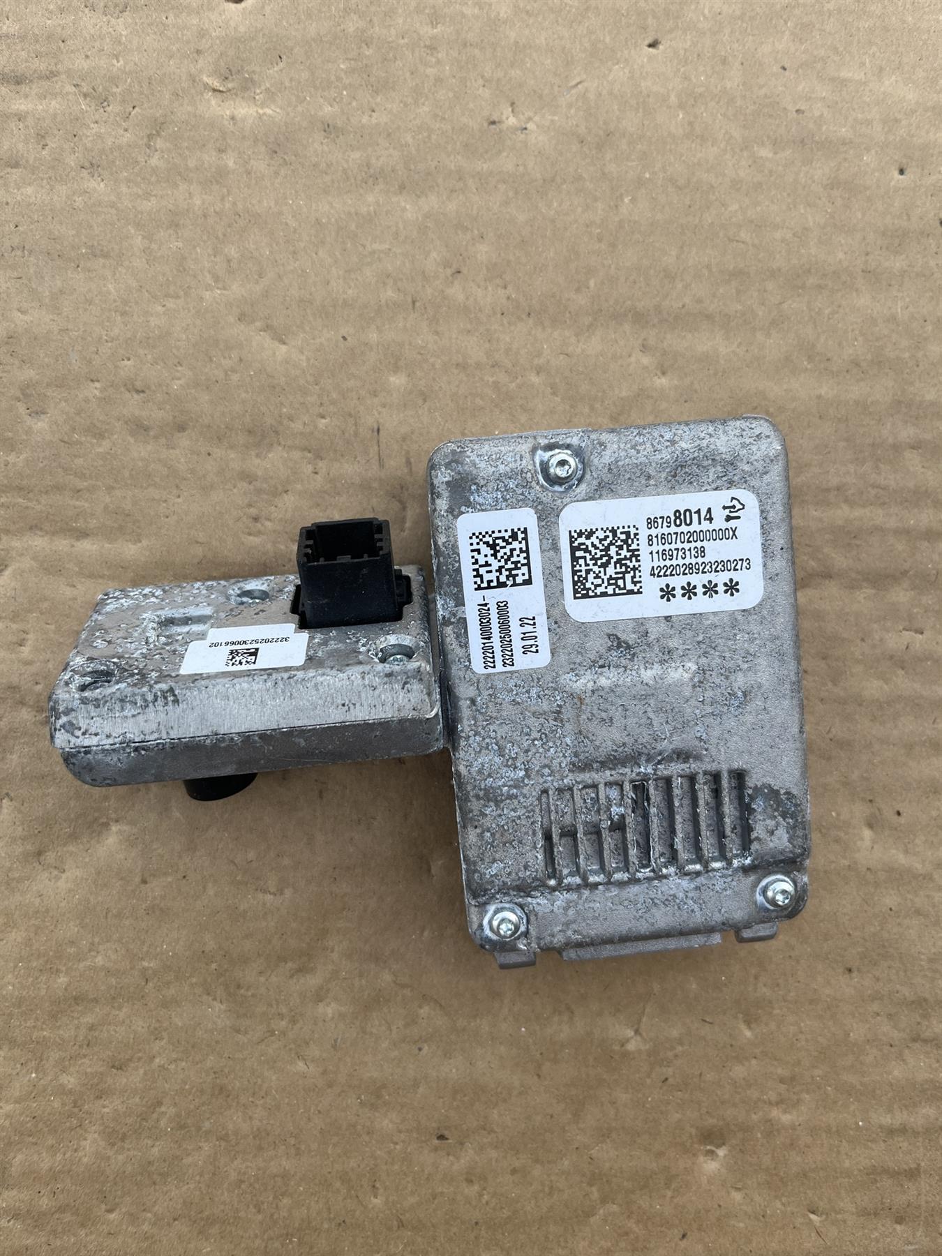 Genuine GM 86798016 Front View Camera Replaces Label 86798014