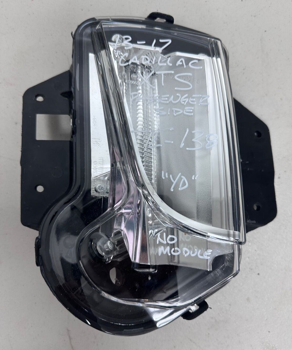 OEM |  Day Light Running Light Fog Light with fits 13-17 Cadillac XTS LED No Mod