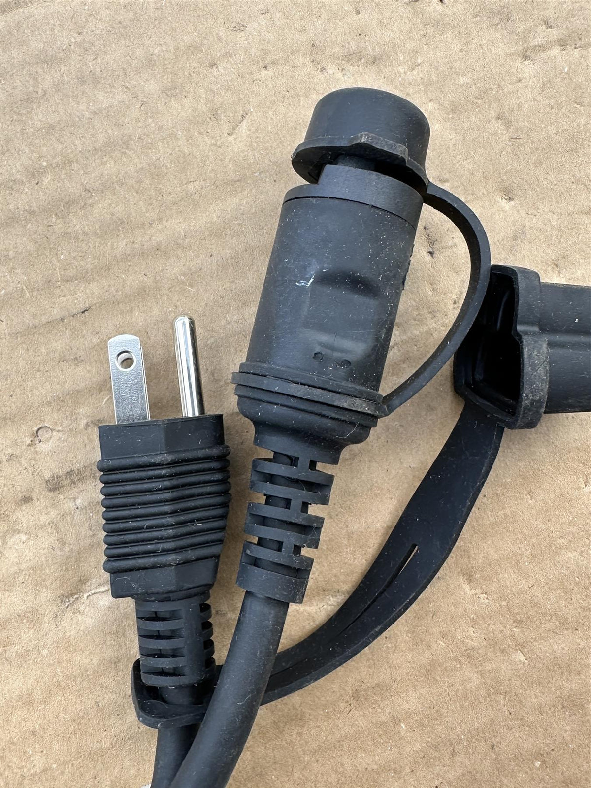 Genuine GM 84564686 Engine Coolant Heater Extension Cable