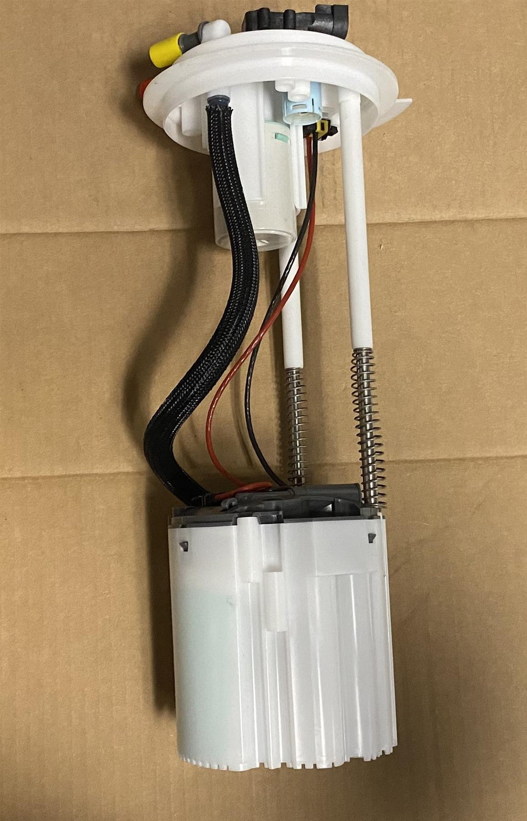 OEM | Fuel Pump Assembly Fits 2010-2013 Silverado 1500 GM 19420764