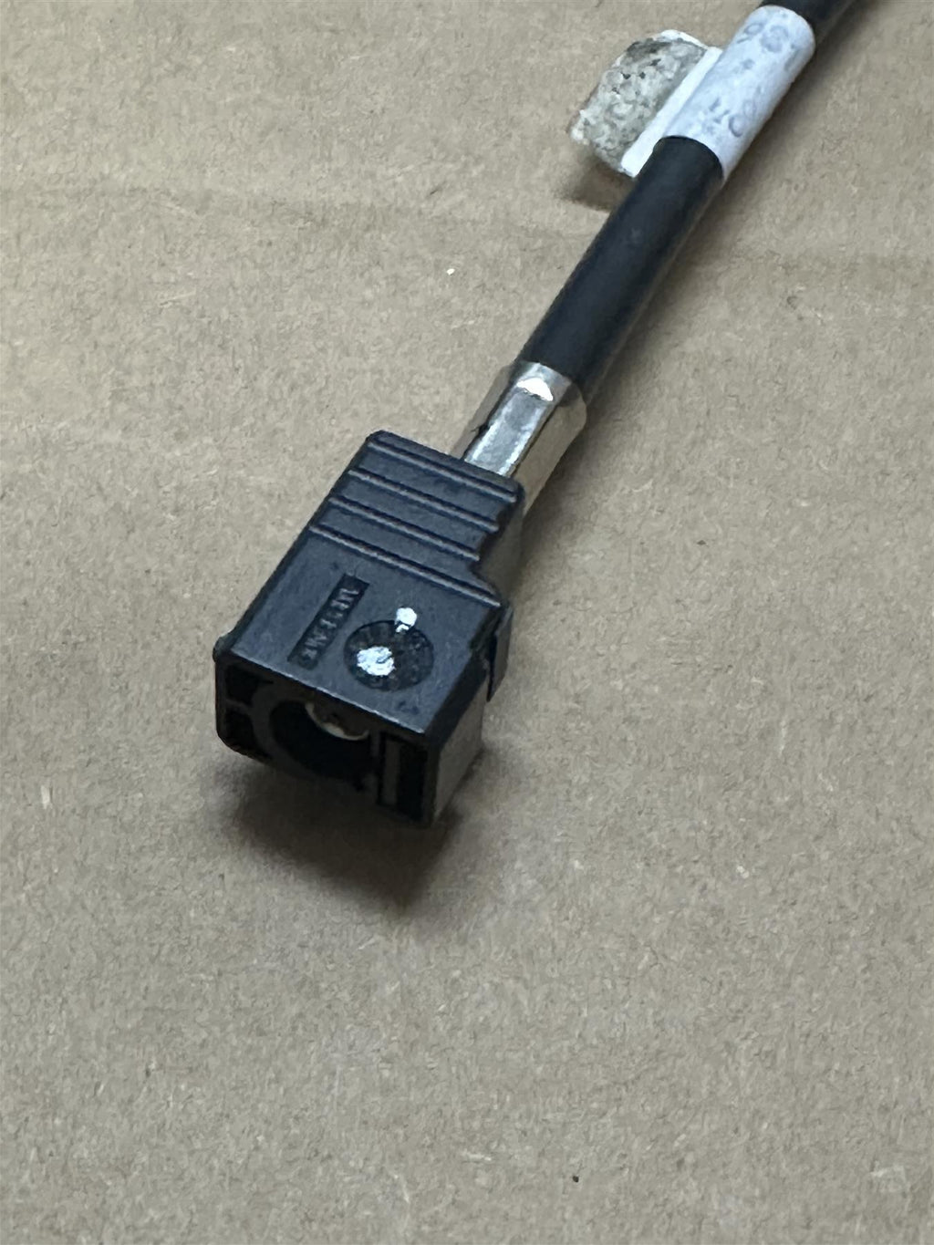 GM 84062040 Right Antenna Cable for select GM vehicles