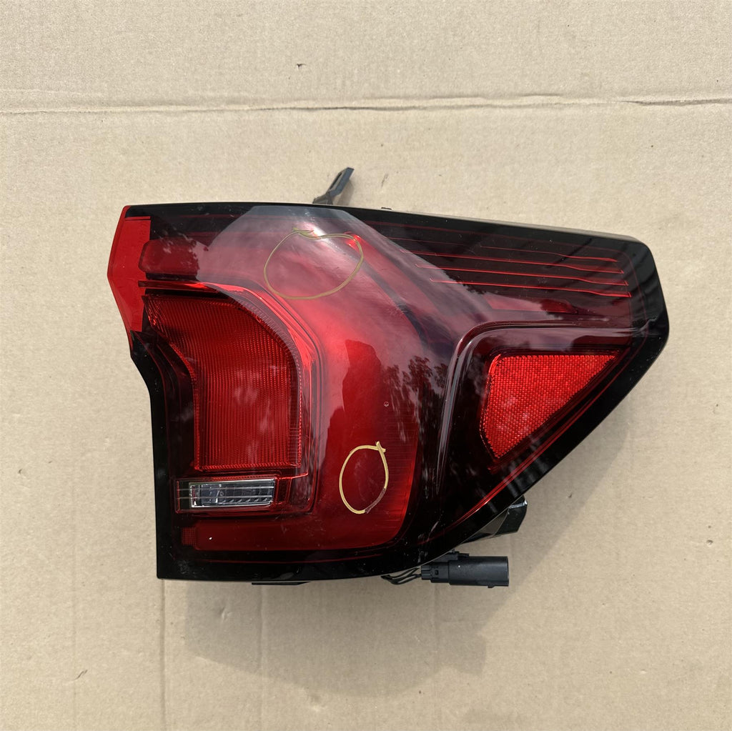 OEM General Motors Tail Light 26342307 Genuine GM Rear Taillight