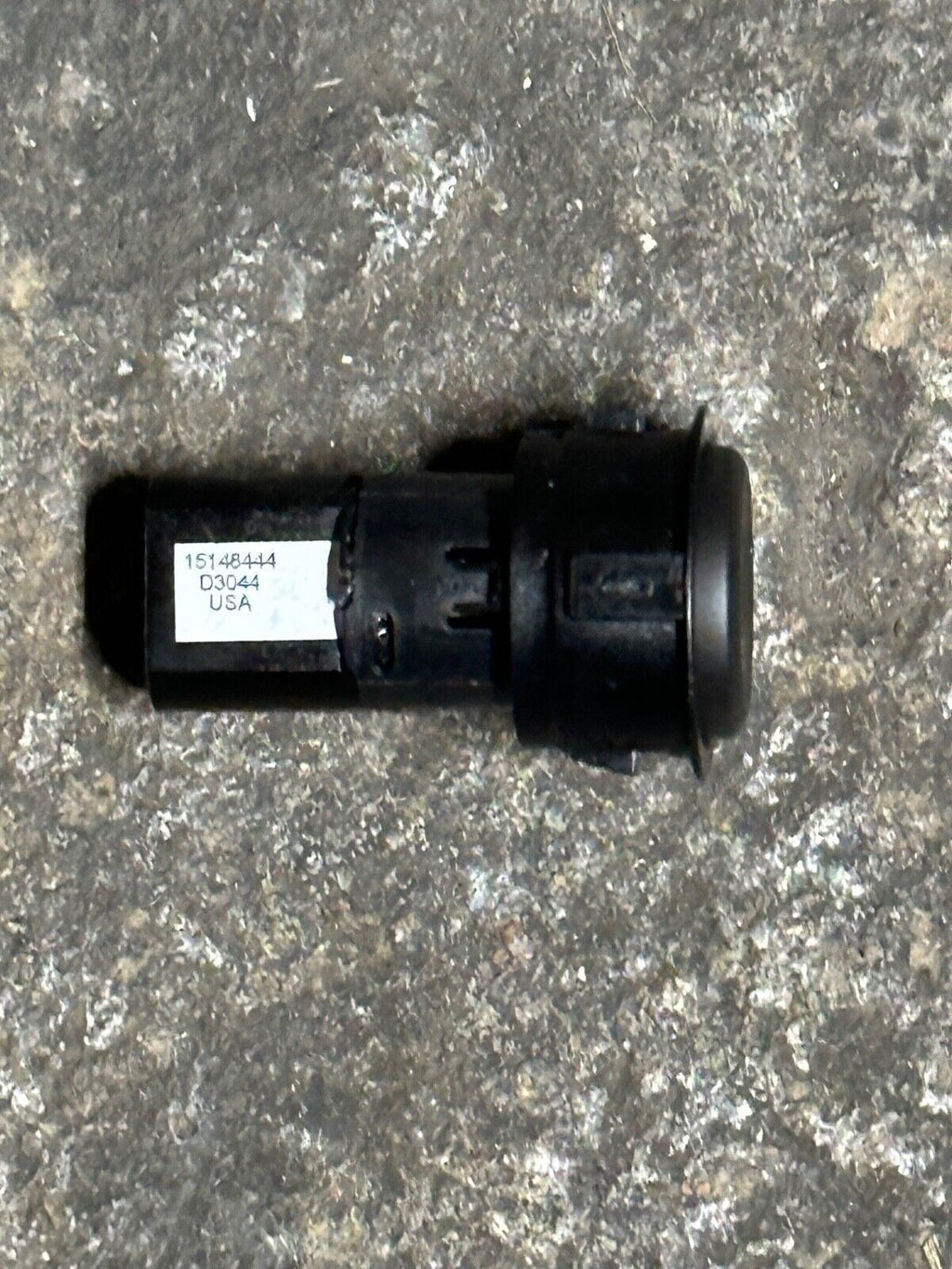 2005-2011 Chevrolet C6 Corvette Genuine GM Traction Control Switch 15148444