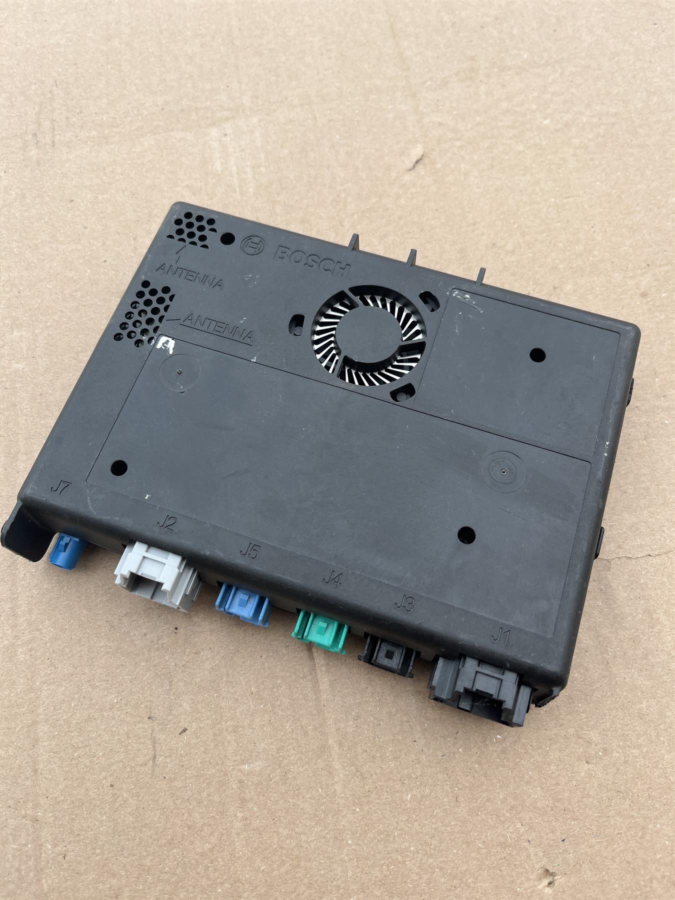 OEM GM 23266008 HMI Infotainment Control Module Replaces 22953967