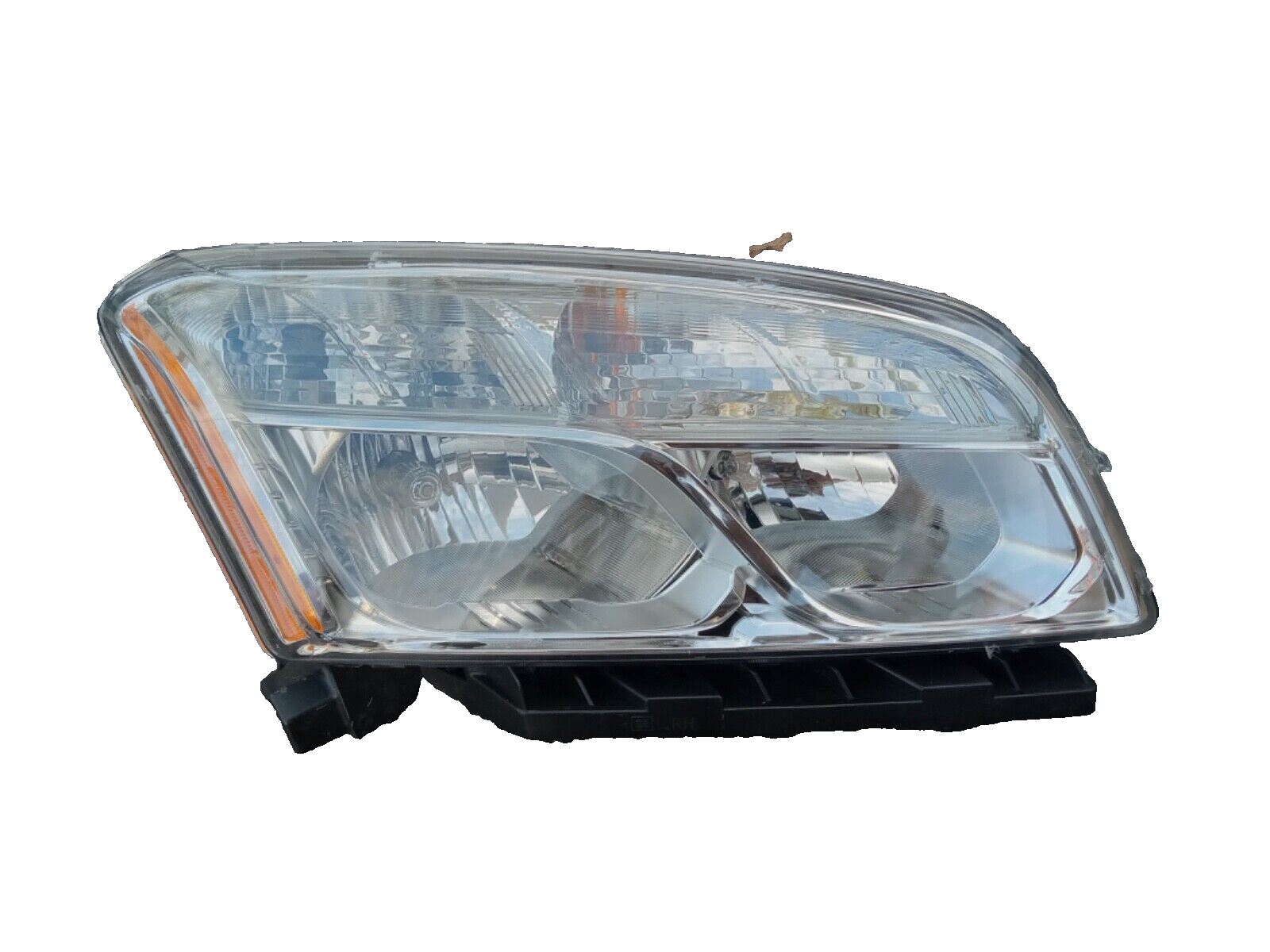 OEM 2013-2016 Chevrolet Trax Passenger Side Headlight 42435940