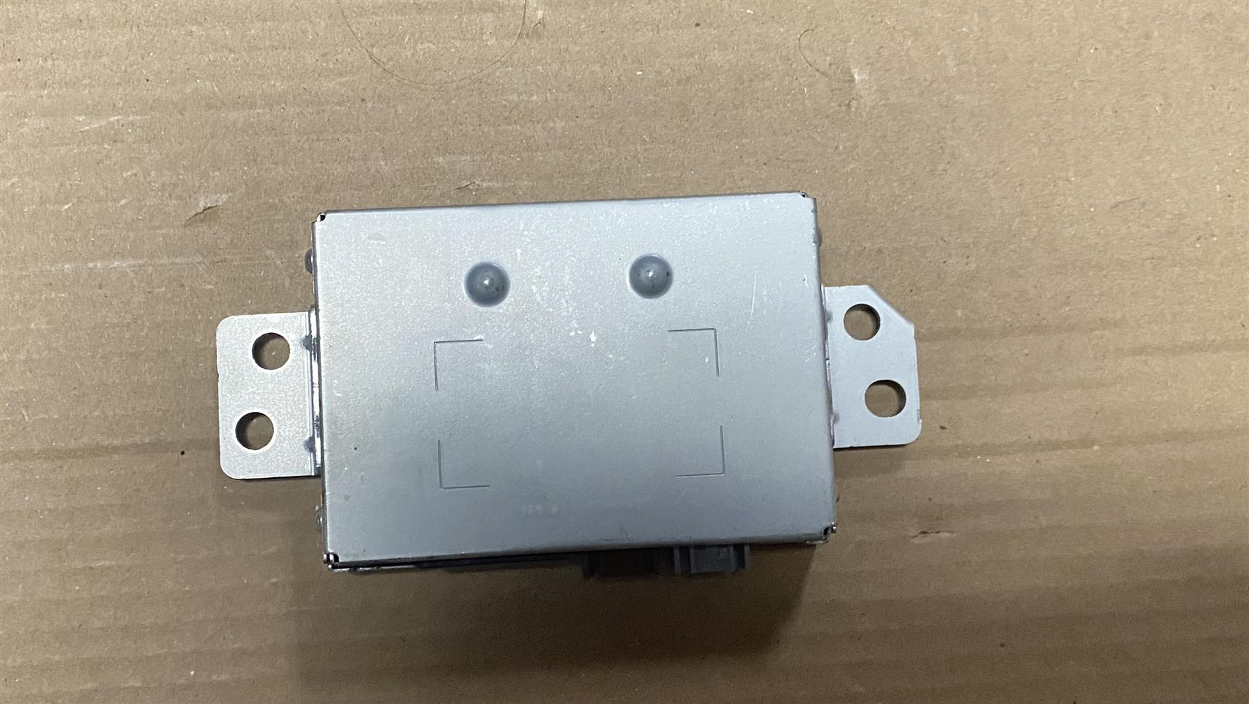 GM Human Machine Interface HMI Module 84139754 OEM