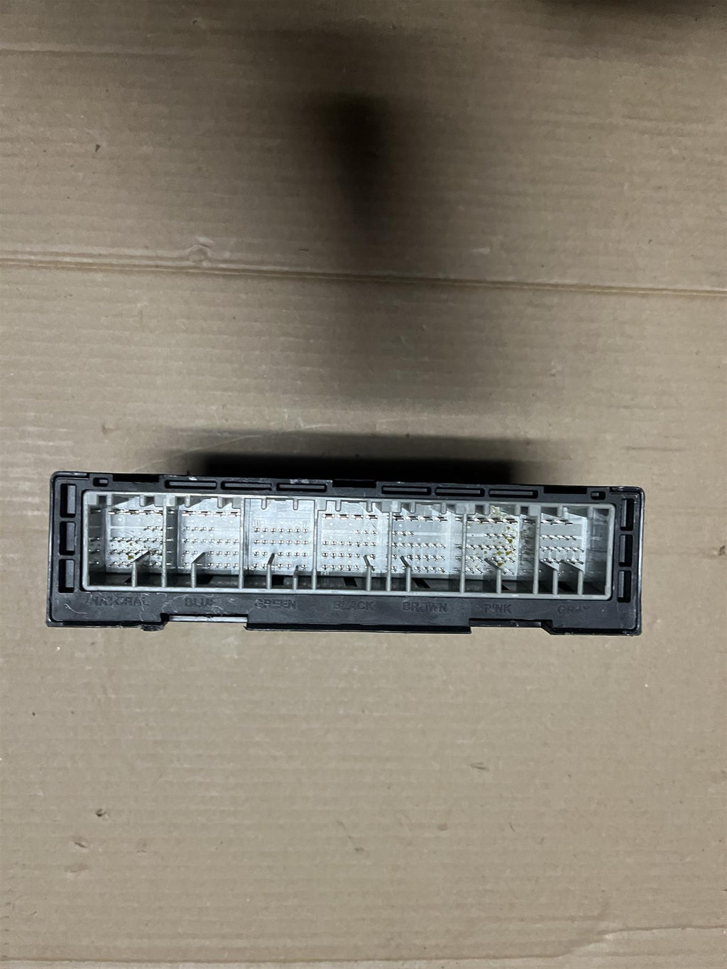 OEM GM 13528945 Module Body Control 2017-2019 Cadillac ATS CTS Silverado Sierra