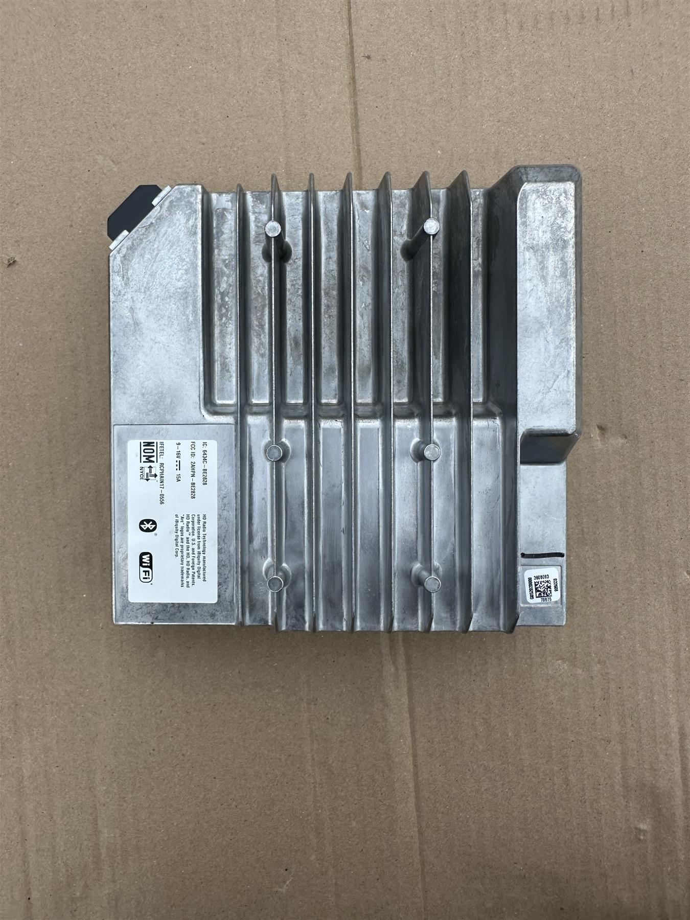 Genuine GM 84837226 84608303 Radio Receiver Module OEM Genuine Replacement