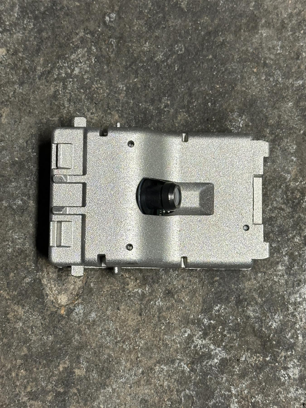 OEM New Windshield Mounted Camera GM 84586312