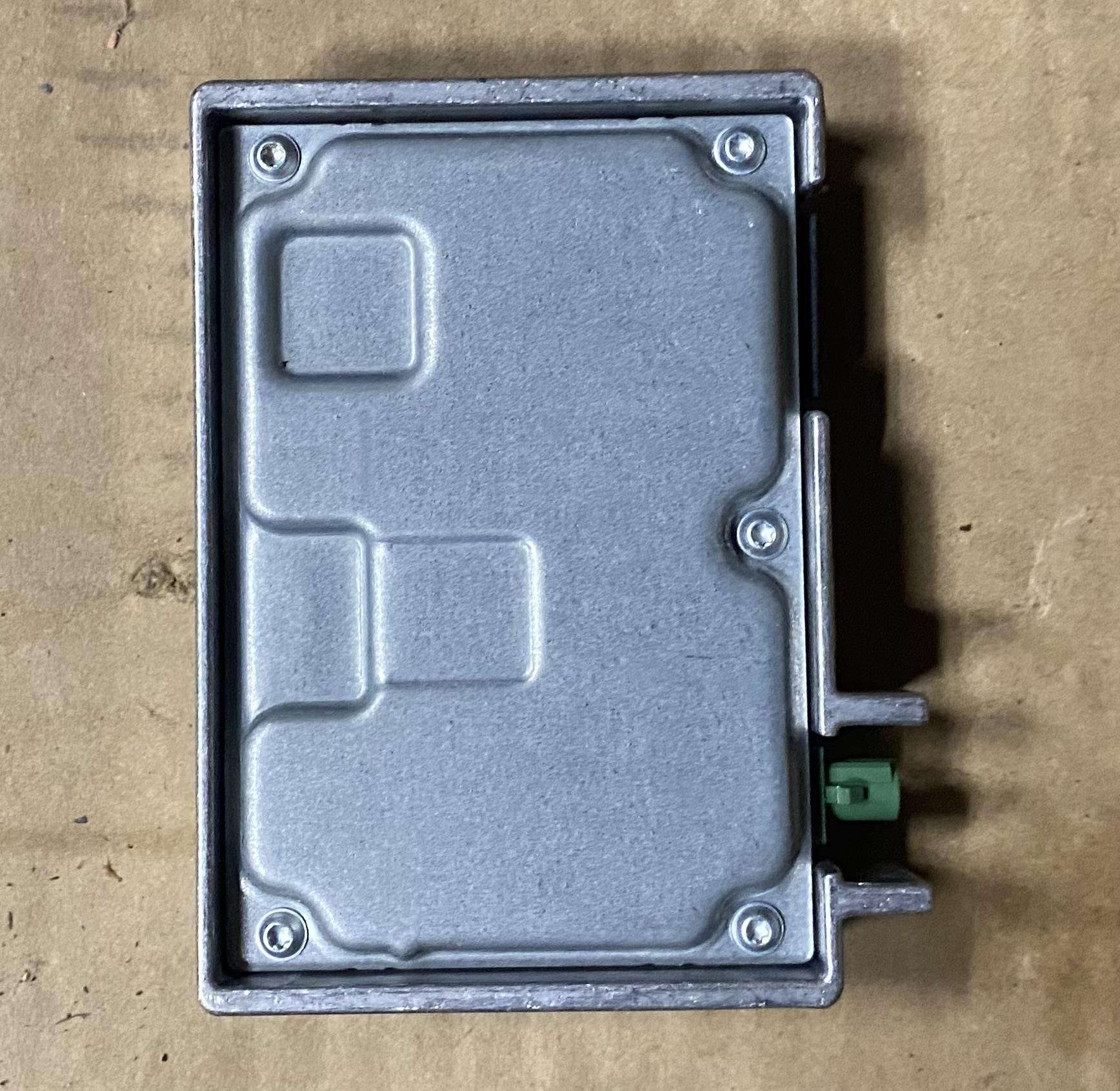 Genuine GM 85006488 Engine Management Module
