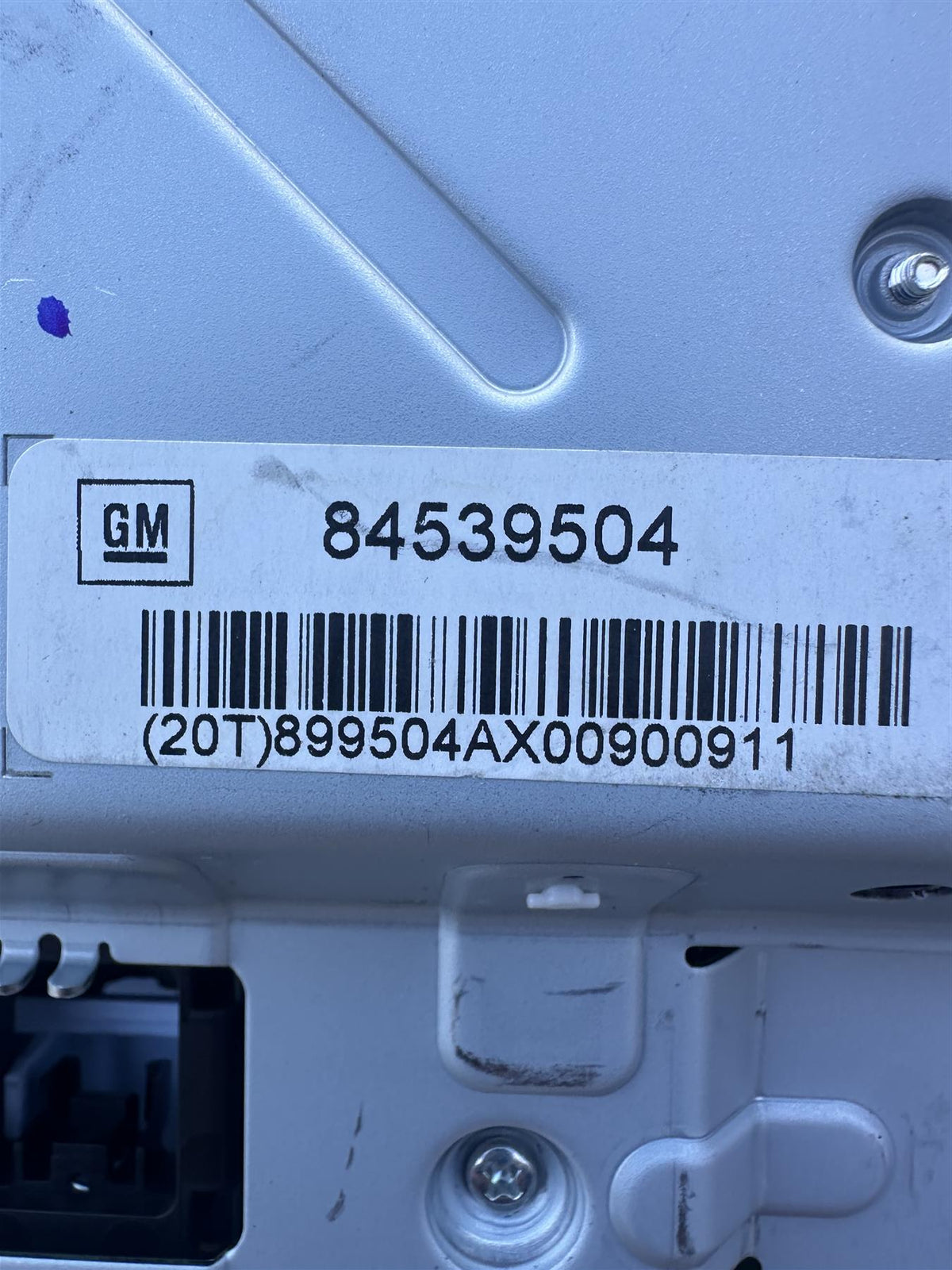 Genuine GM 84539504 3rd Row Overhead DVD Display Jet Black OEM