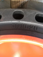 New Bobcat Dirt Terrain Solid Skid Steer Tire 31X10-20 Rim 7.5X20 PN6684449