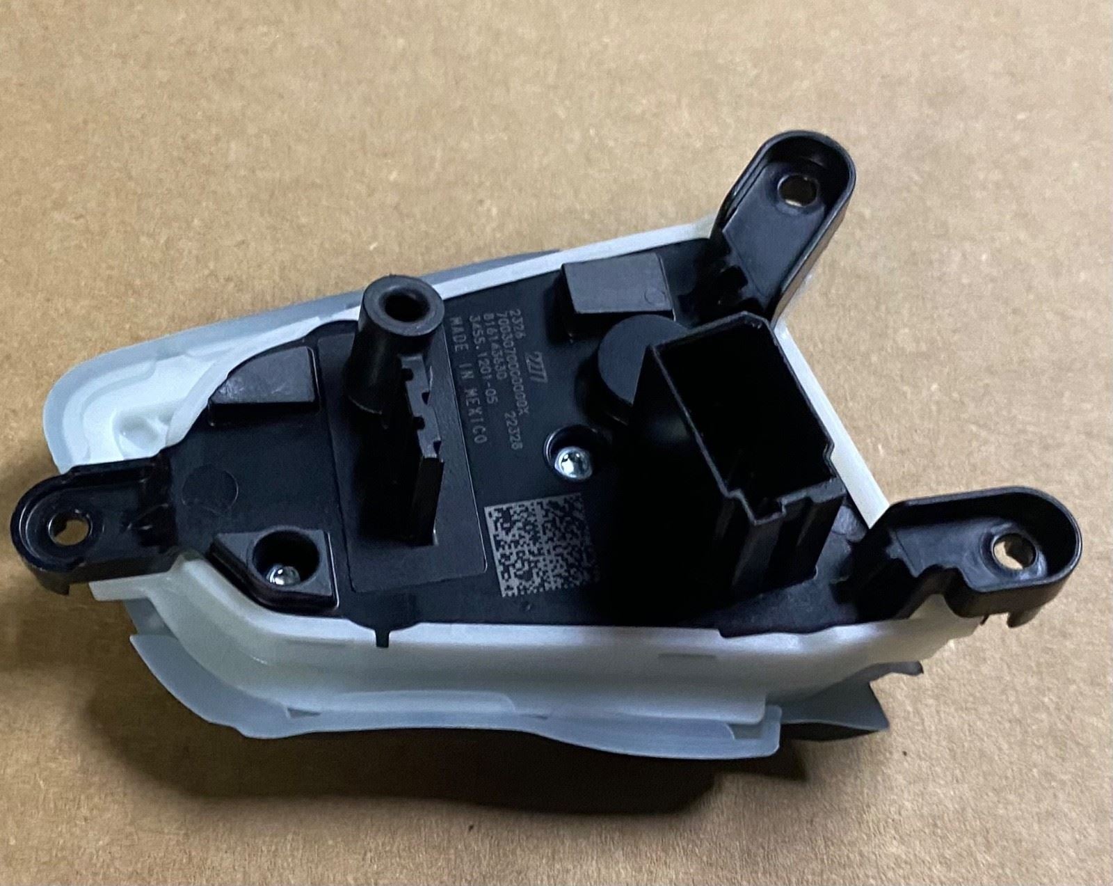 OEM | Steering Wheel Audio Control Switch fits 2015-2022 Canyon GM 23262277