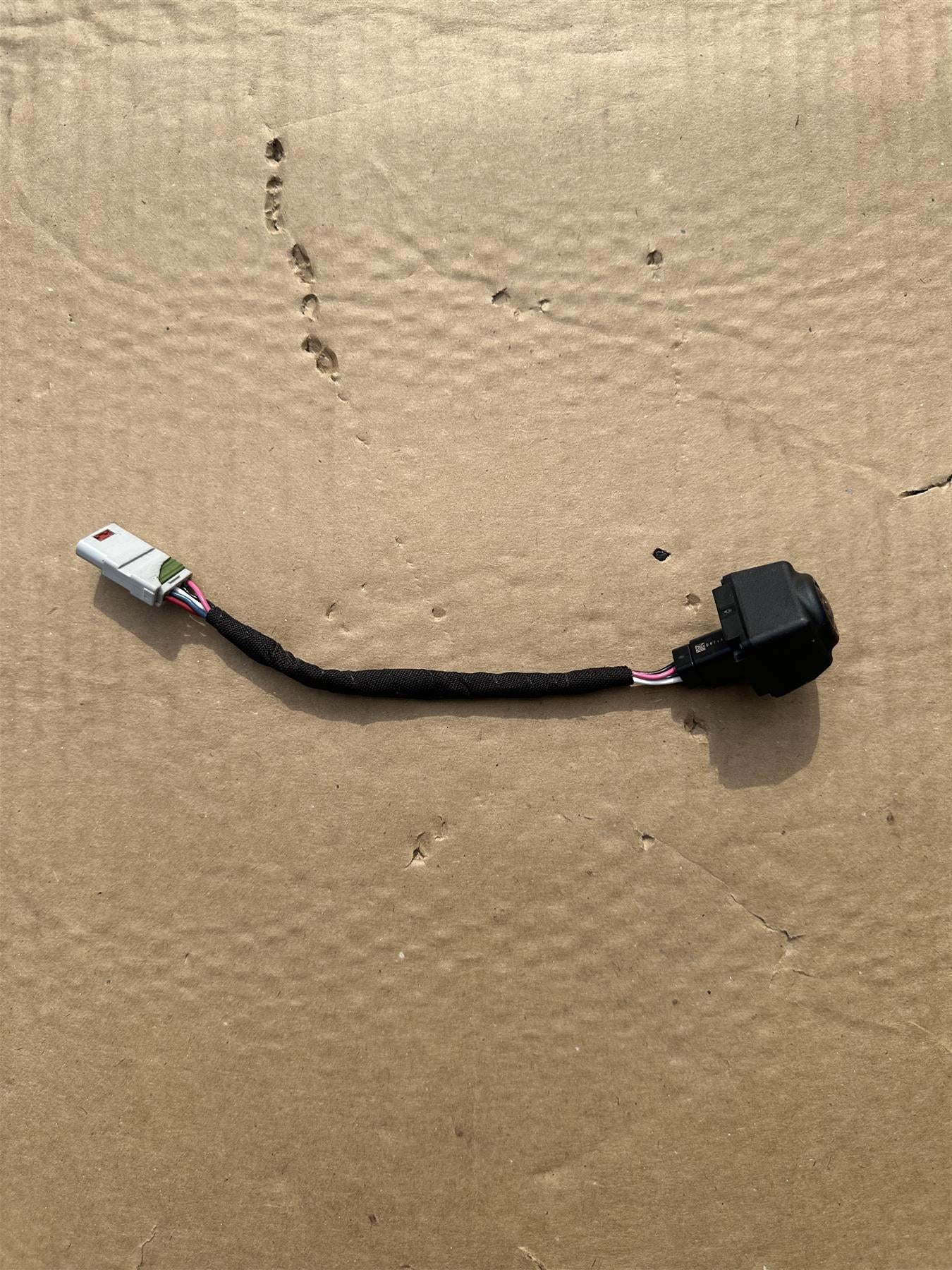 Genuine GM 23390515 Rearview Driver Information Camera OEM