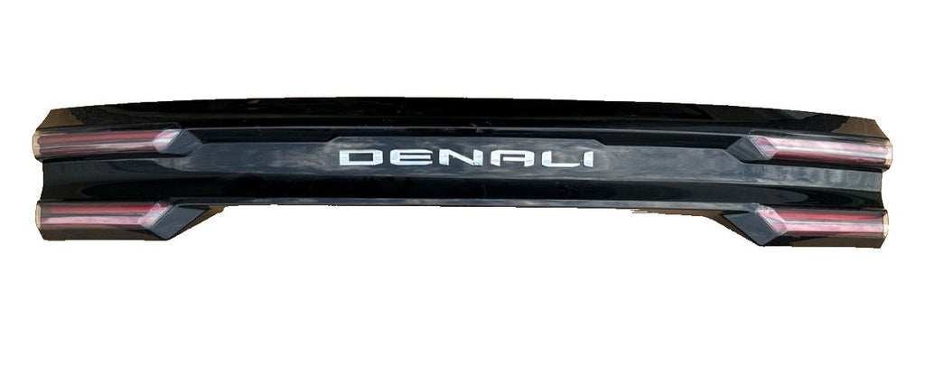 OEM | Tail Light Assembly Rear Fits 2024 Acadia Denali GM 26539416