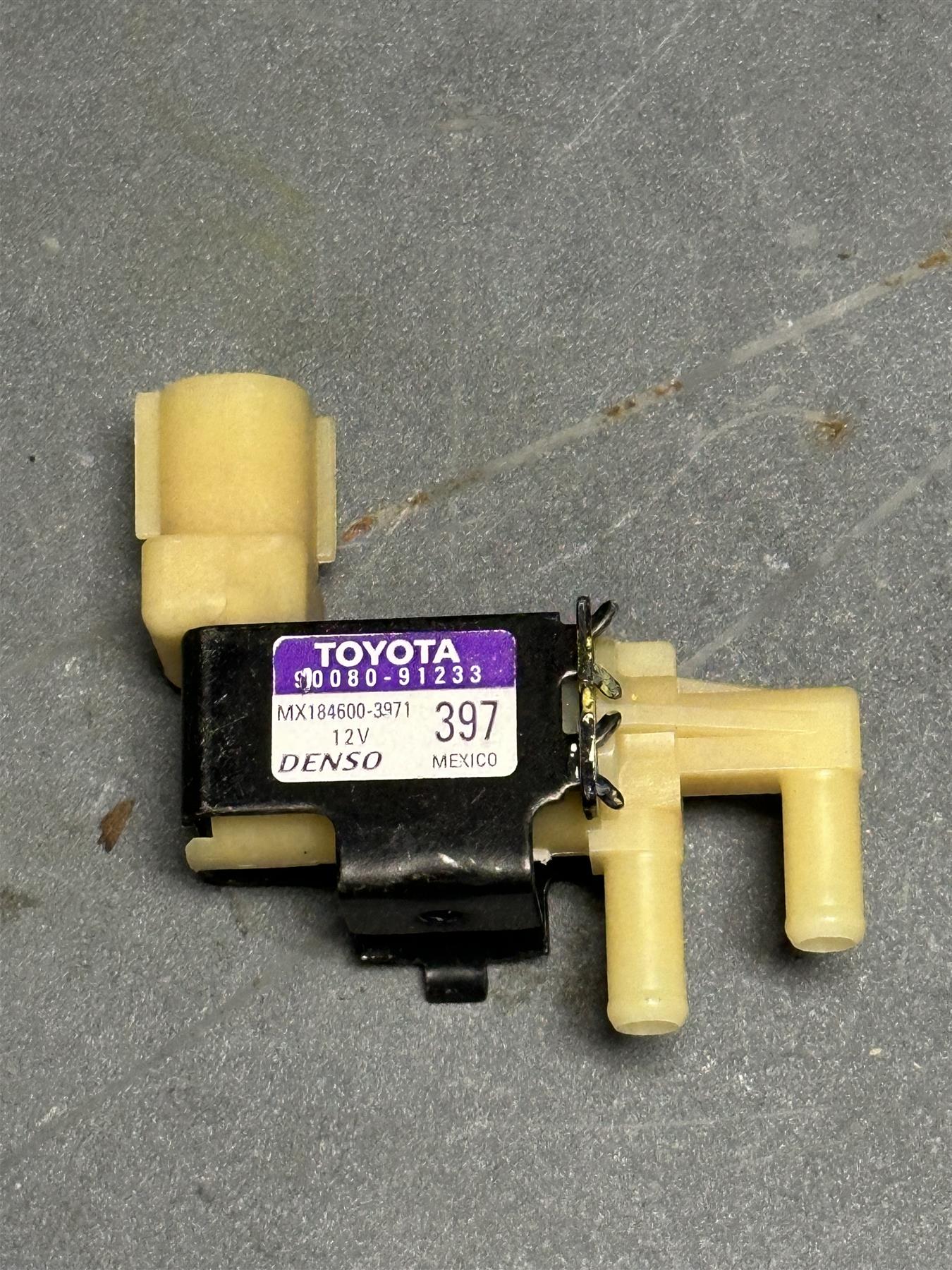 Toyota OEM 90080-91233 Vacuum Switching Valve VSV New OtherToyota OEM 90080-91233 Vacuum Switching Valve VSV New Other