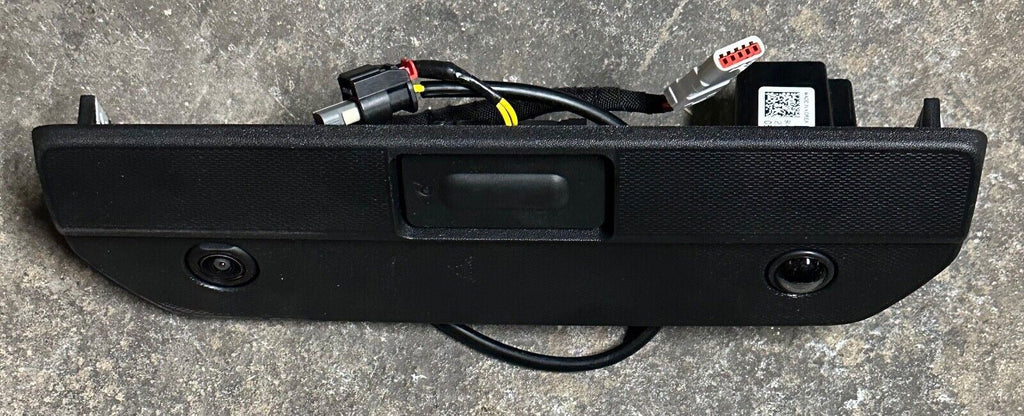 84758071 OEM Chevrolet, GMC Silverado 1500, Sierra 1500 Gate Tailgate Handle Rel