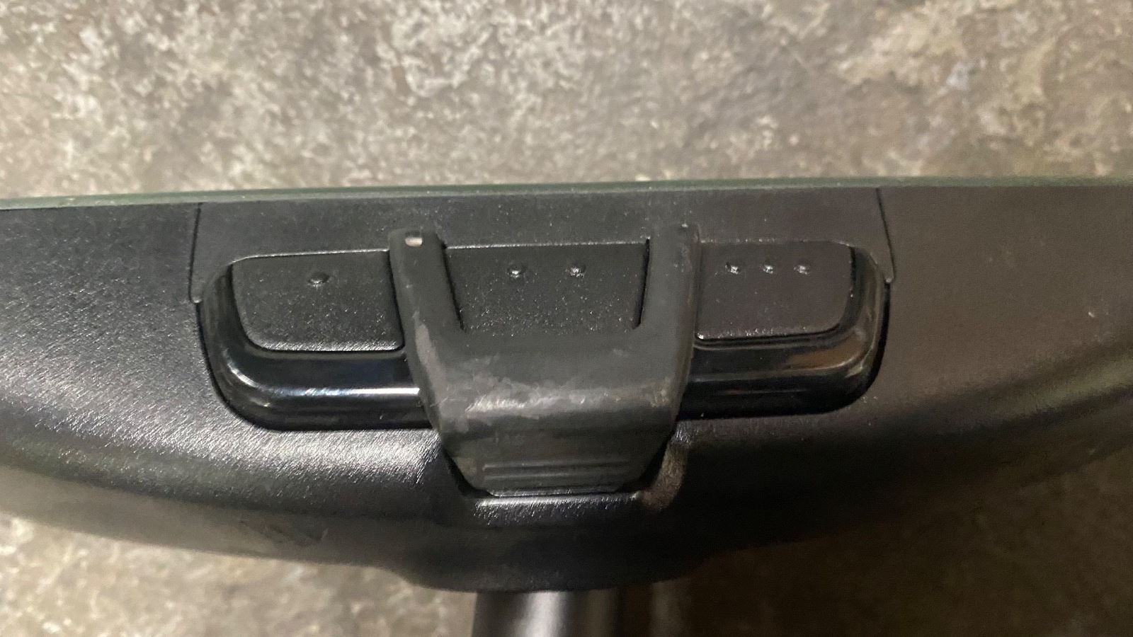 OEM | Rear View Mirror and Garage Door Transmitter GM 84350237