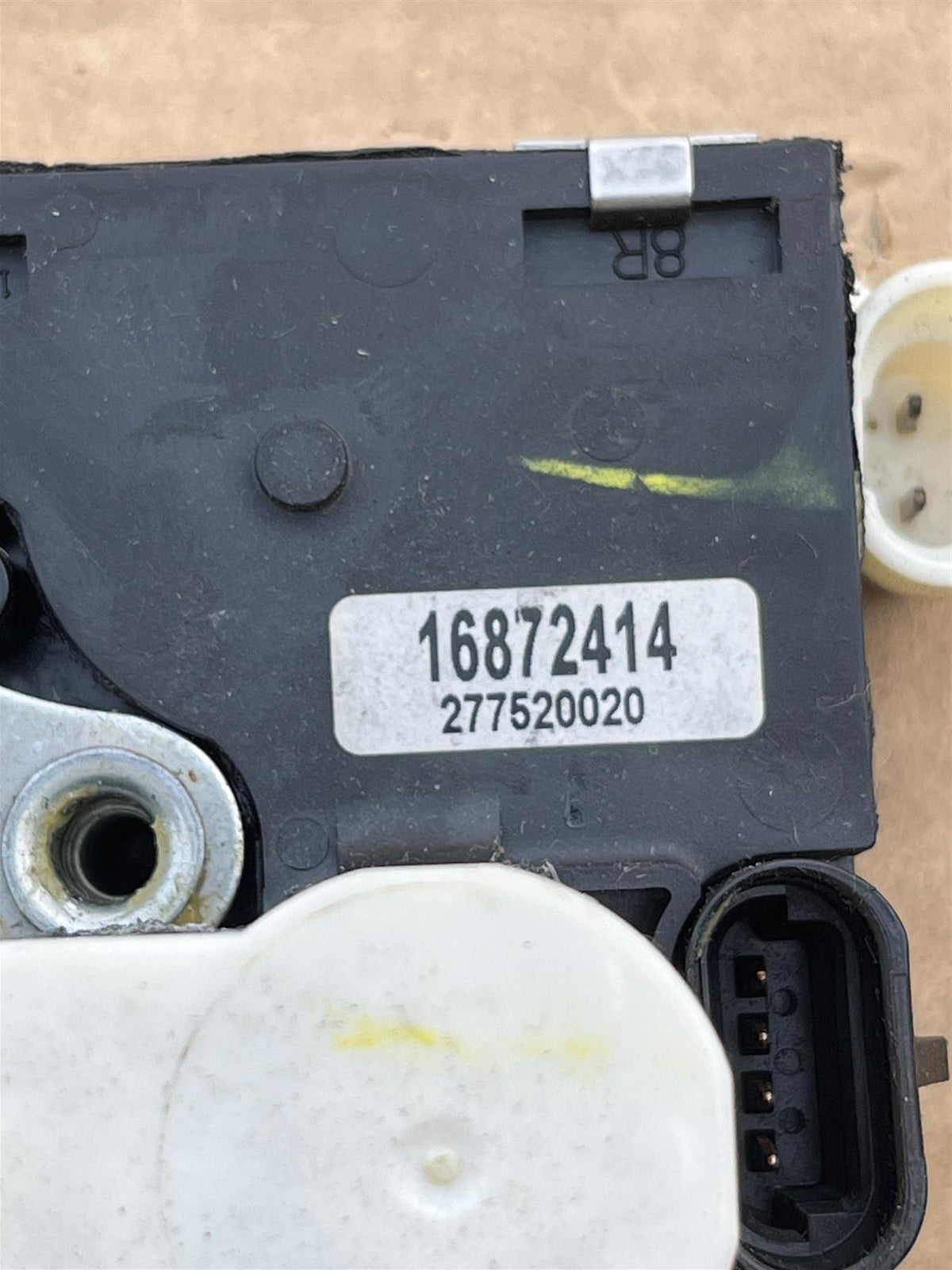GM 16872414 Right Door Lock Actuator OEM Reference Truck SUV