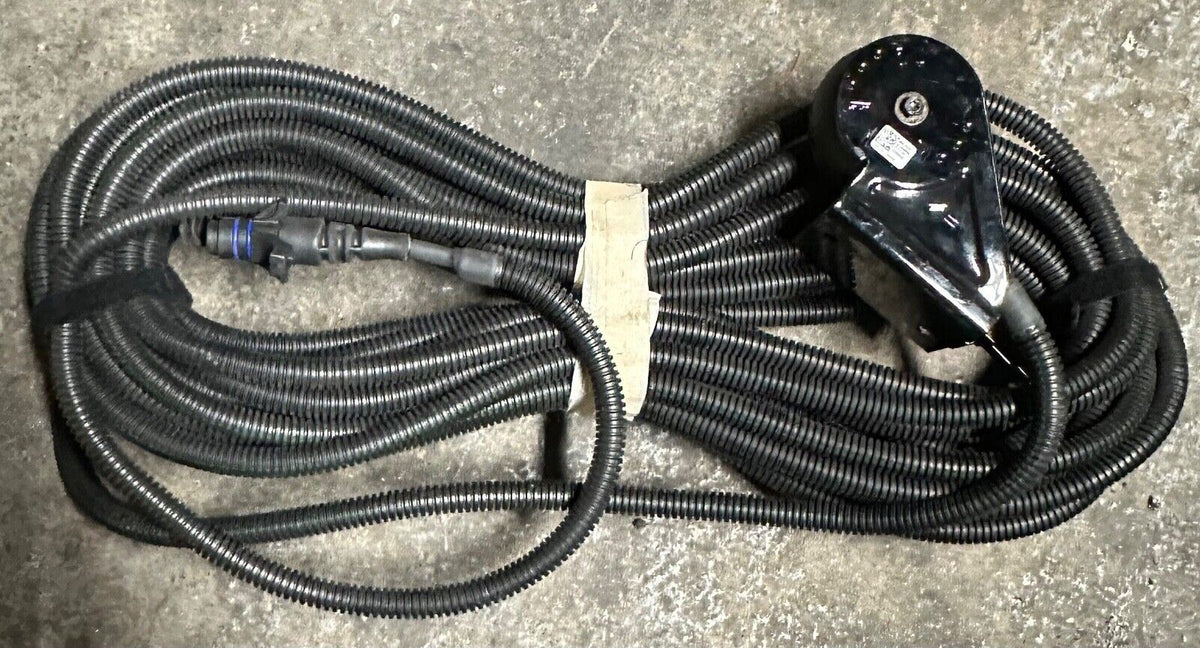 2024-2025 Silverado Sierra Auxiliary Trailer Camera gm 86584185 Camera Only