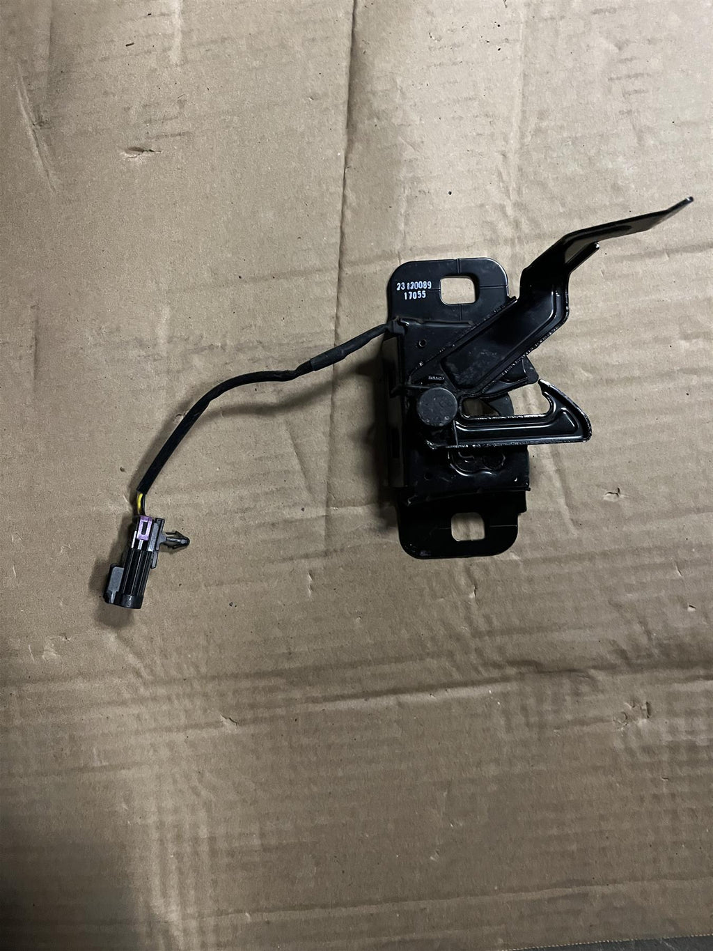 Genuine GM 23120089 Hood Latch Assembly