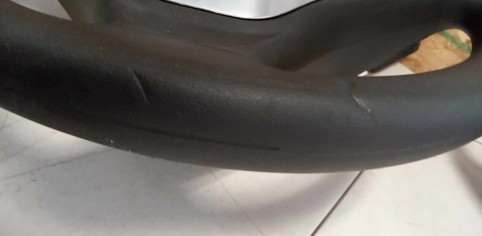 New OEM 2016 2017 Chevrolet Malibu Steering Wheel Assembly 84131966 Black