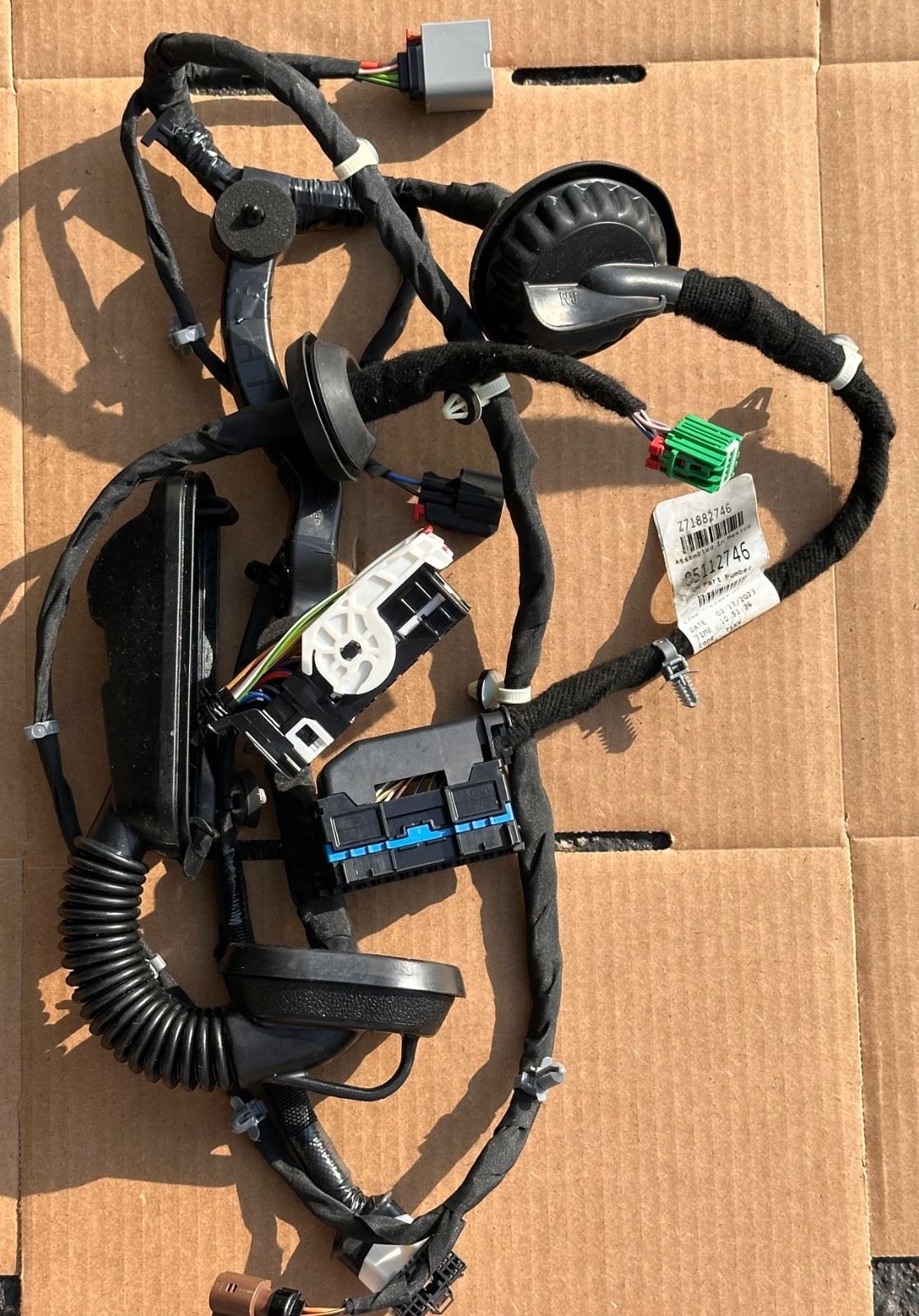 OEM | Wire Harness Front Driver Side 85112746