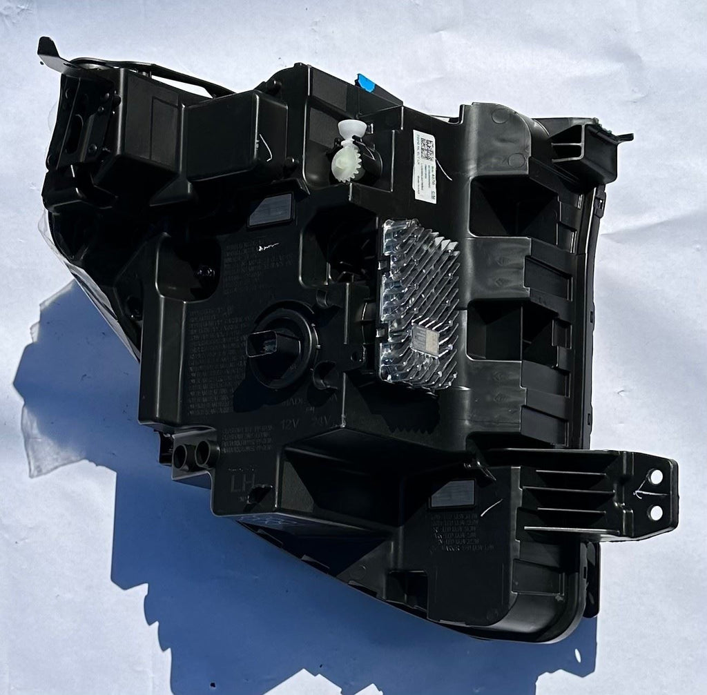 Genuine OEM 22-26 Headlight Assembly For Sierra 1500 2 Broken Tabs | 85064856 GM
