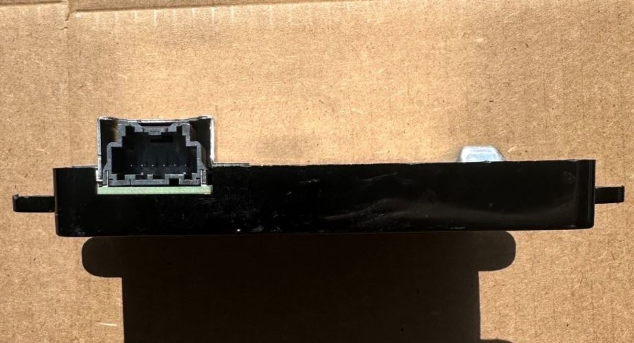OEM | Wireless Charging Module Fits 2020-2025 GM Truck & SUV 13536047