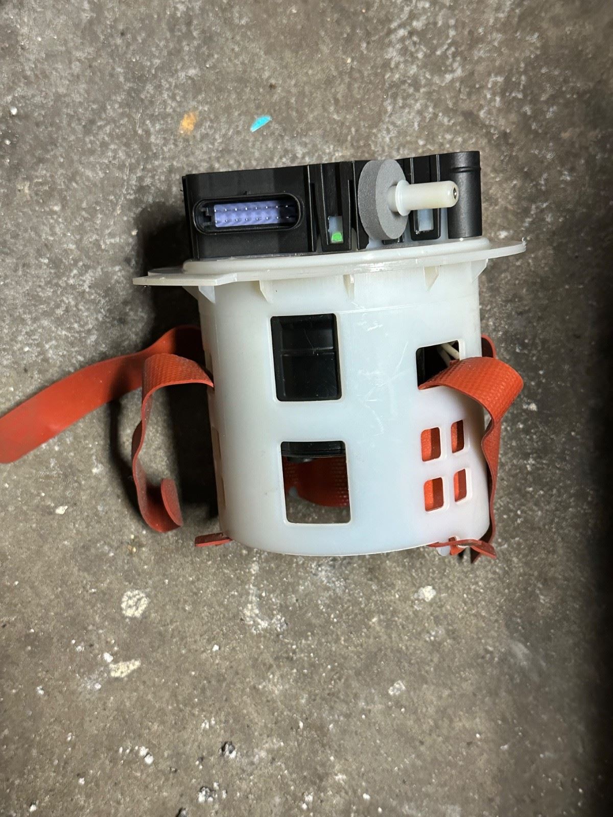 OEM | DEF Pumps Unknown Application Without Float Many Applications 5 Piece Lot