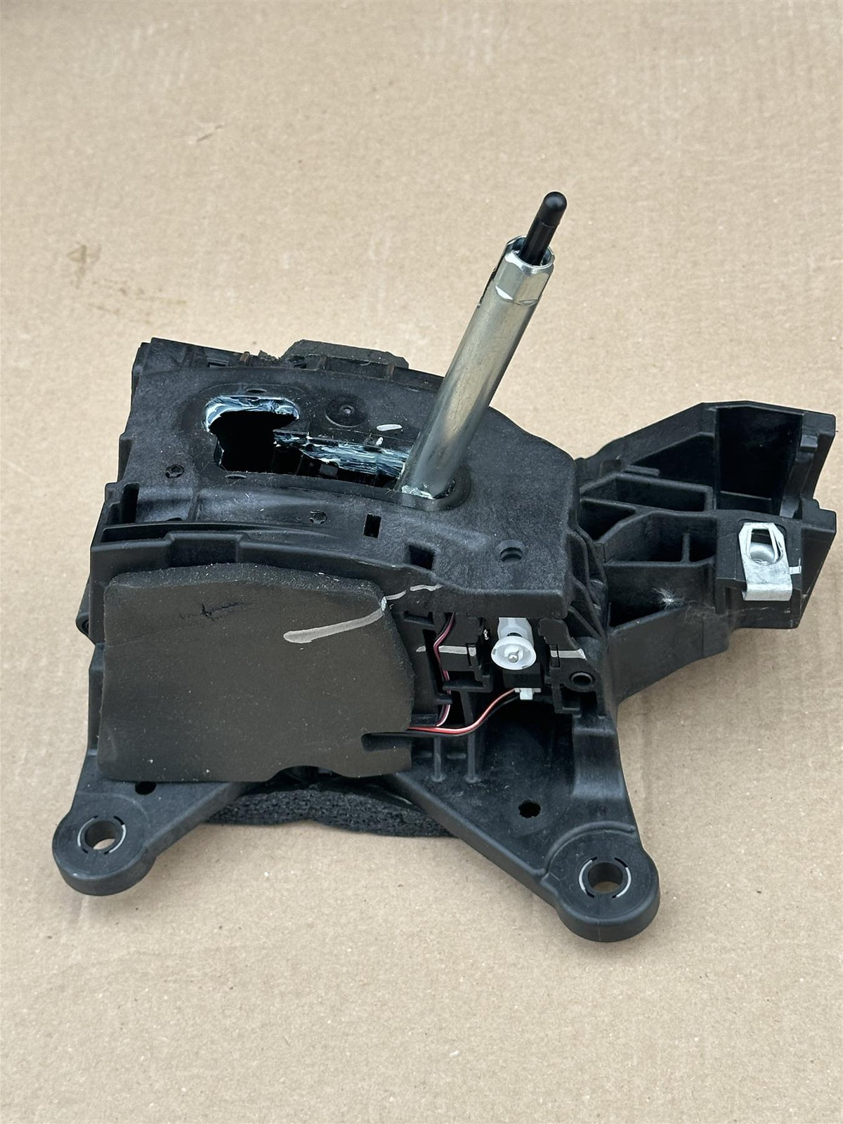 Genuine GM 84588251 Automatic Transmission Shifter Cadillac ATS