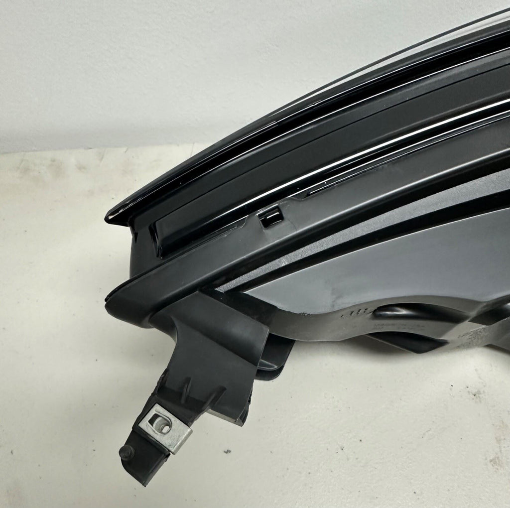 Read 2019-2020 BUICK ENVISION HEADLIGHT OEM RH RIGHT PASSENGER SIDE LED LAMP