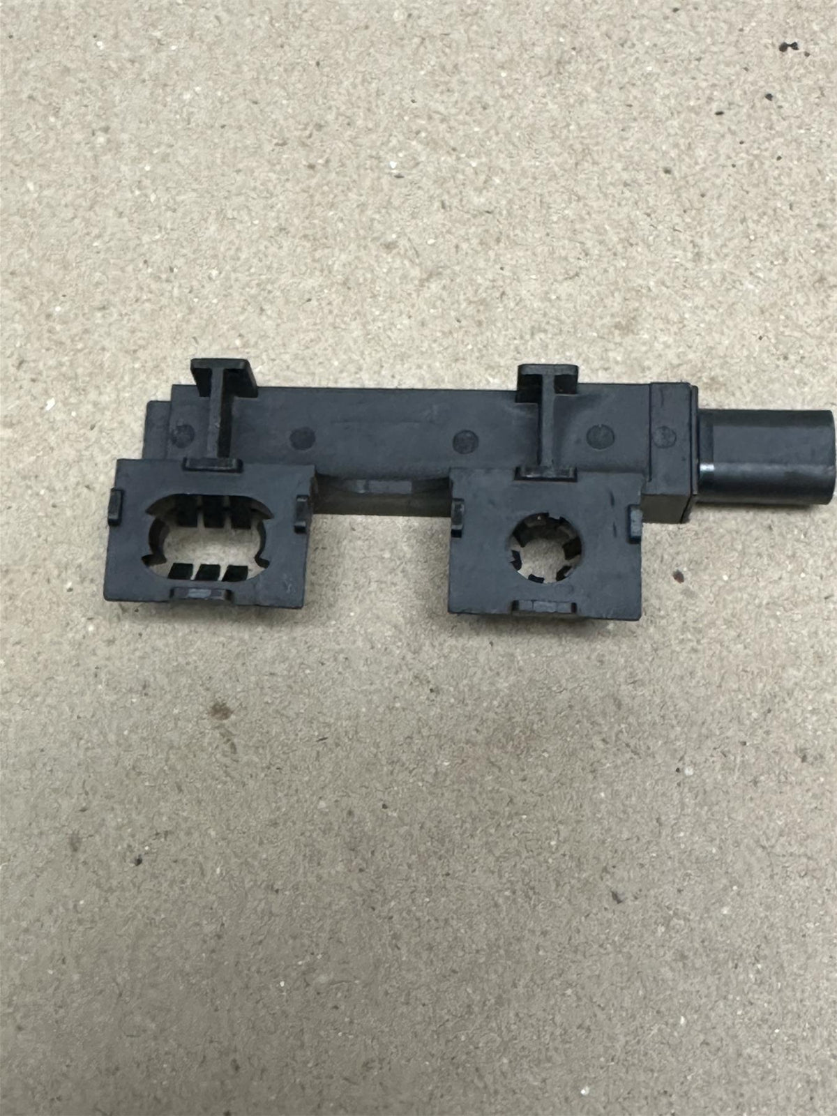 OEM GM Keyless Entry Antenna 13545869 Genuine Factory Remote Control Transceiver Module
