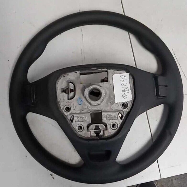 New OEM 2016 2017 Chevrolet Malibu Steering Wheel Assembly 84131966 Black