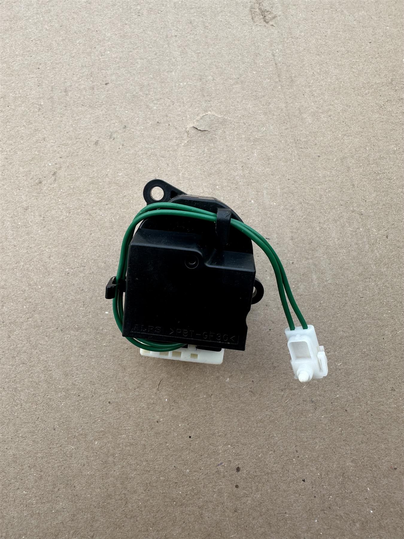 Genuine GM 25734717 Ignition Switch Lock Solenoid Direct Replacement