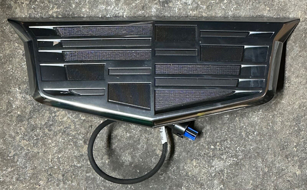 OEM | Emblem Liftgate Release Switch 2021 2022 2023 Cadillac Escalade  84814035